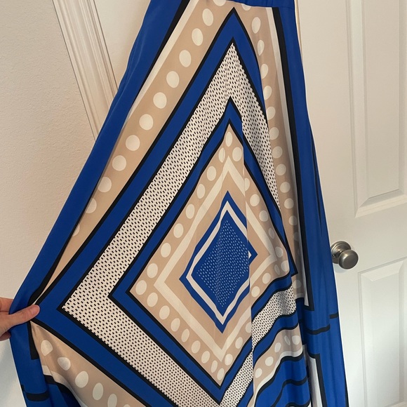 Eliza J Scarf Print Dress - Picture 3 of 5